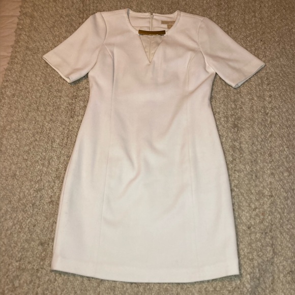 Michael Kors Classic Cream Dress size 2 - Picture 4 of 7